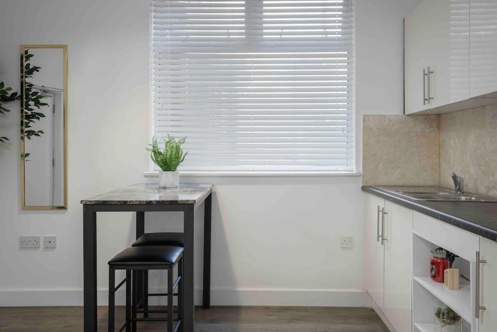 40% Off - Business - Couples - Contractors Apartment Blackpool Exterior photo